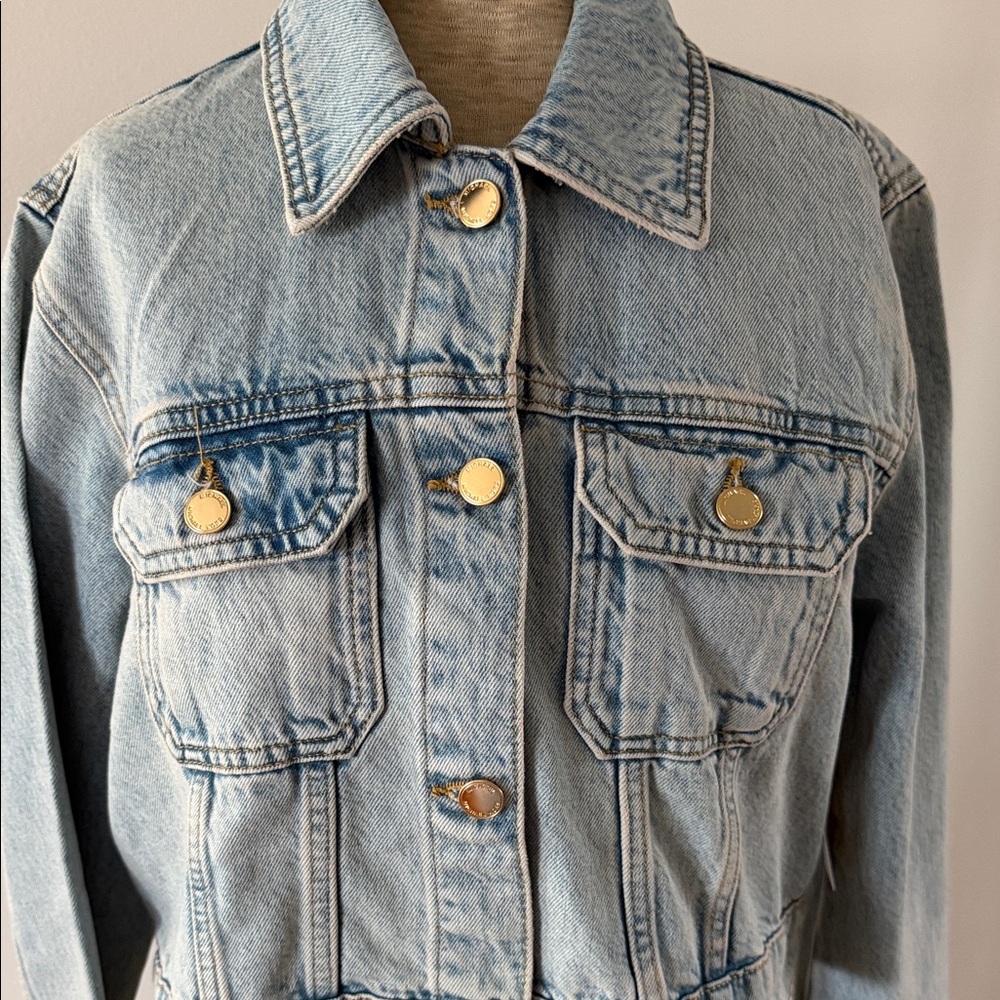 Michael Kors Stone Wash Cropped Jean Jacket with Gold Accent Buttons Size M - Picture 3 of 9